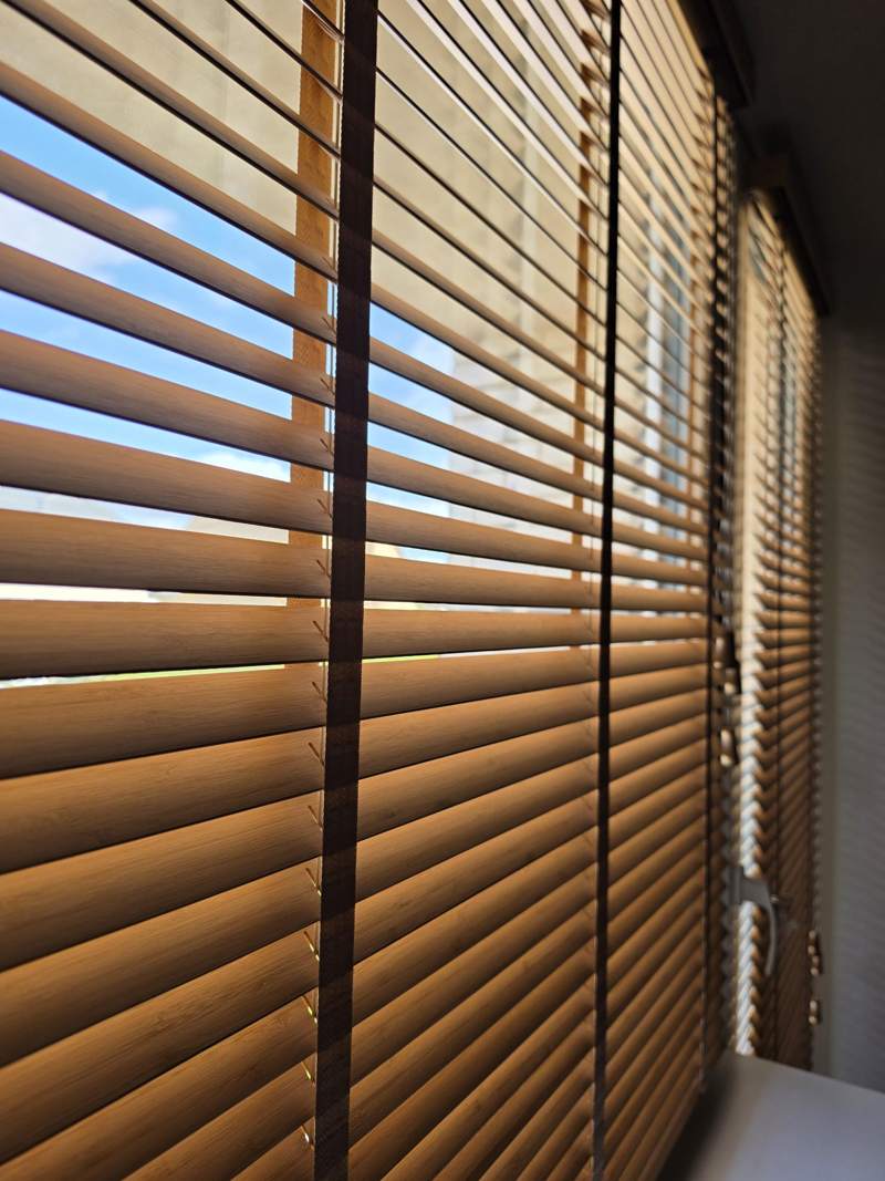 Medinės žaliuzės, plotelių detalė